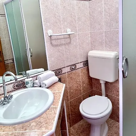 Ester Apartment