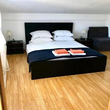 Ester Apartmán Lopar